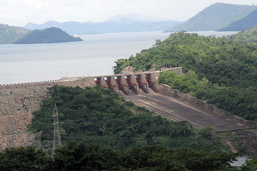 Akosombo Dam